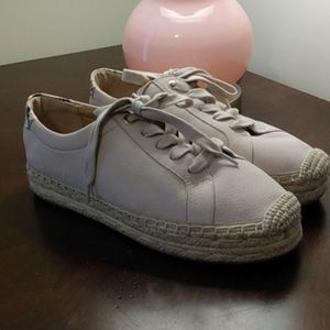 Banana Republic Women's Shoes Size 8 .